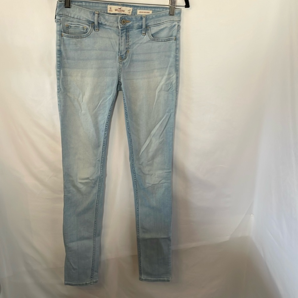 Hollister jeans light blue‎ low rise super skinny waist 27 length 32